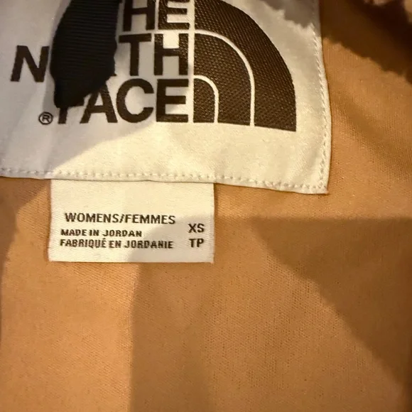 The North Face Camel and Black Women’s Sherpa Jacket - Picture 4 of 6